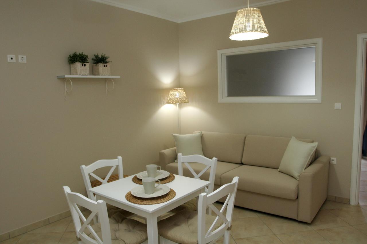 Boutique Hotel Iasmos Trizonía Екстериор снимка