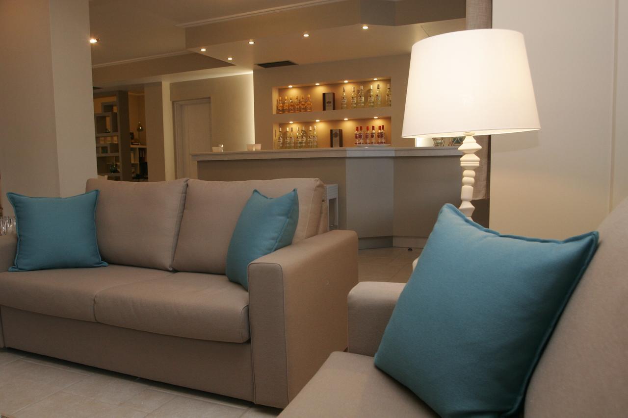 Boutique Hotel Iasmos Trizonía Екстериор снимка