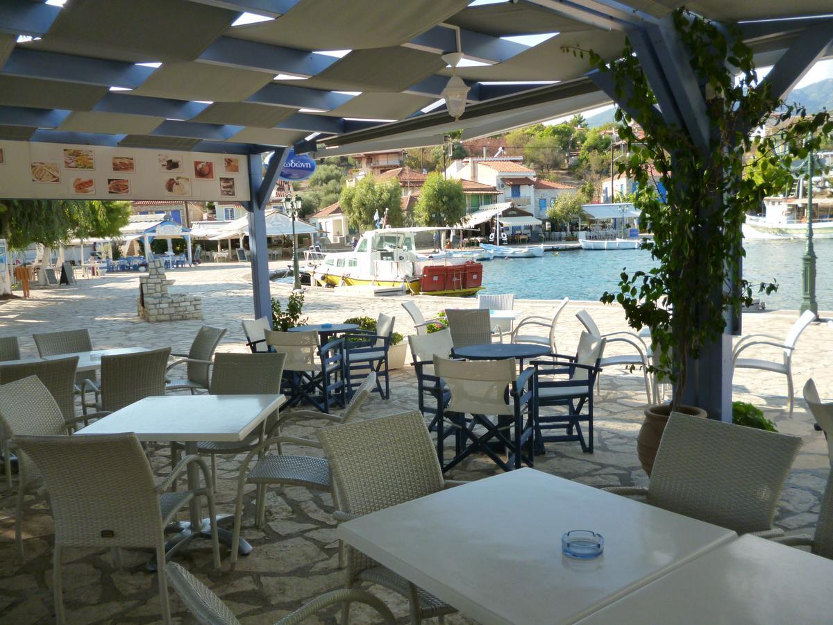 Boutique Hotel Iasmos Trizonía Екстериор снимка