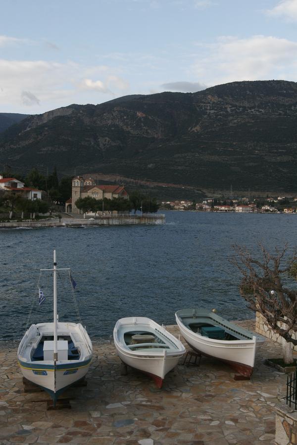Boutique Hotel Iasmos Trizonía Екстериор снимка